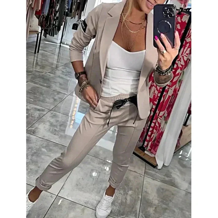 Candice – Ensemble blazer fluide et pantalon décontracté