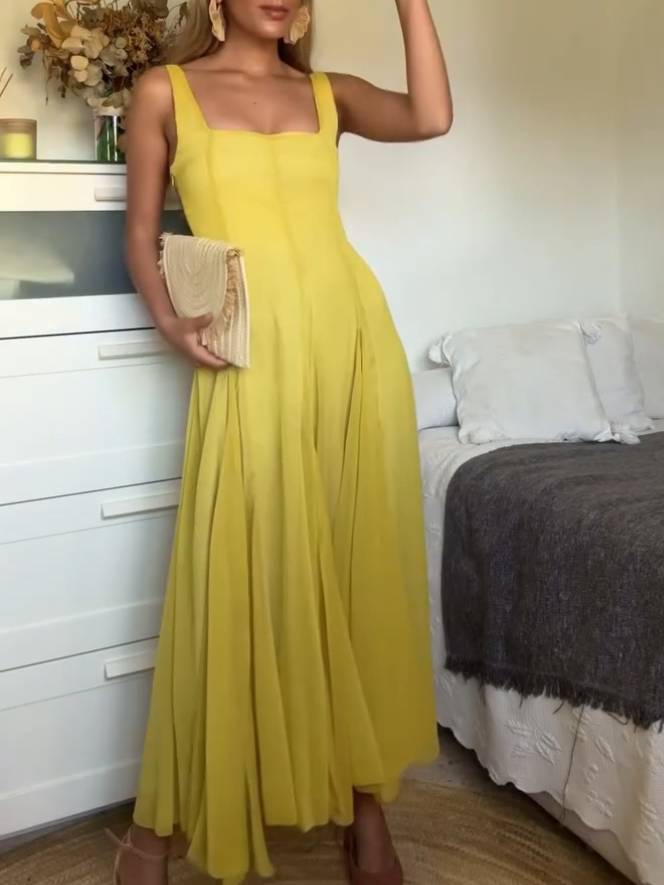 Maïlys – Robe longue à col carré