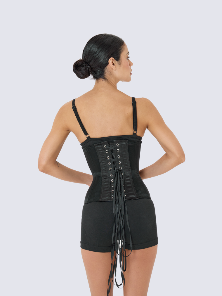 Wanda – Corset sculptant avec détails en résille