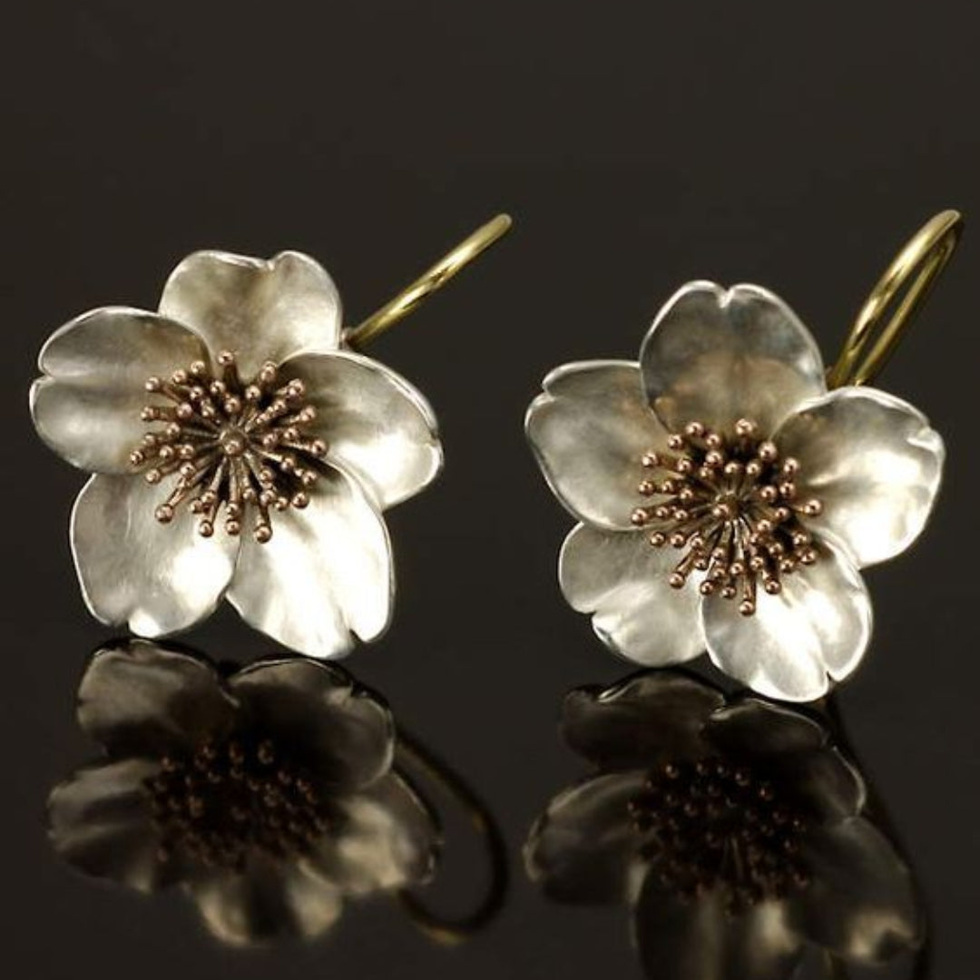 Floréade – Boucles d’oreilles florales en argent et or