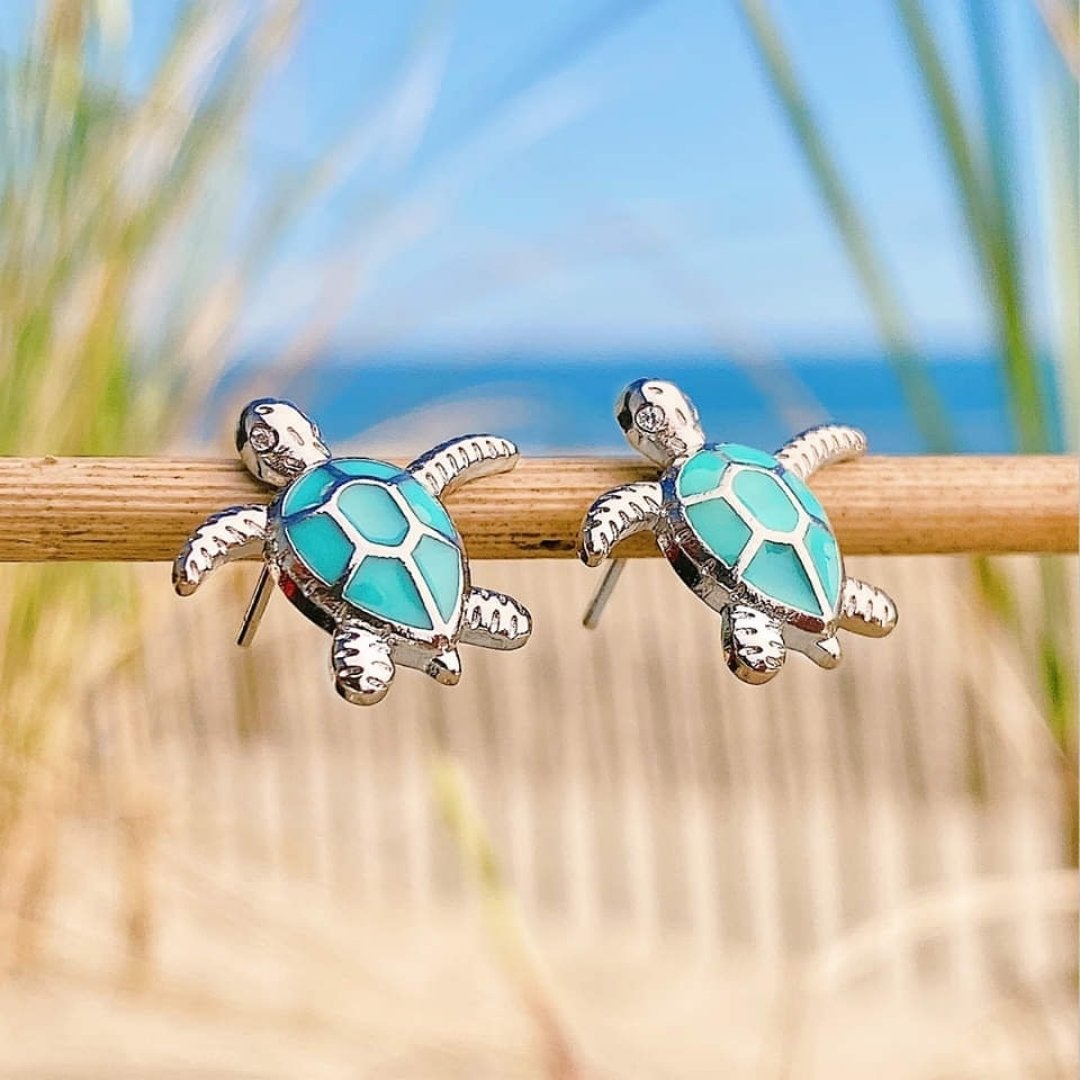 Opaléone – Boucles d’oreilles tortue en argent avec opale