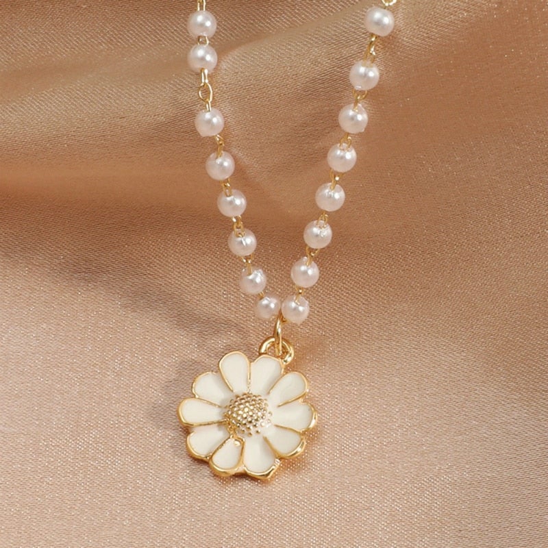 Margelune – Collier de perles avec marguerite