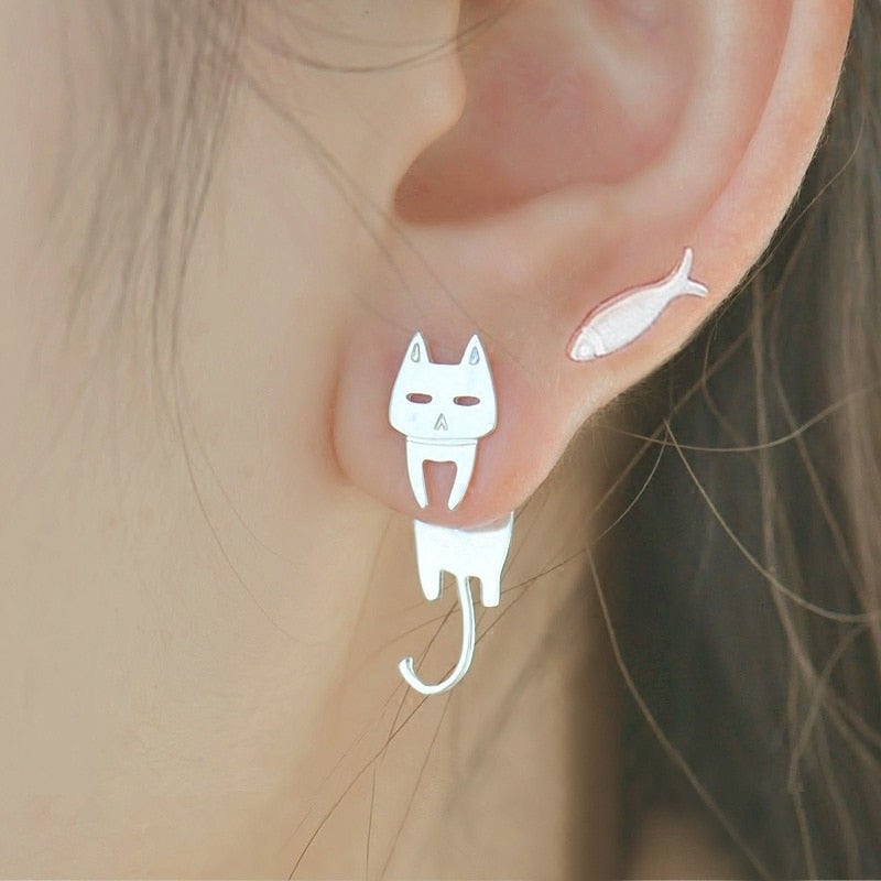 Grimphelis – Boucles d’oreilles en argent avec poisson et chat grimpant