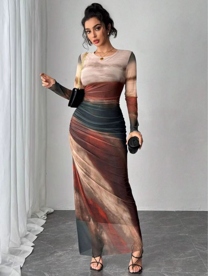 Margot – Robe longue moulante imprimée à manches longues