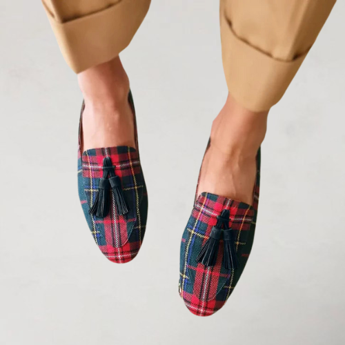 Isaurine - Mocassins à bout rond avec pompons