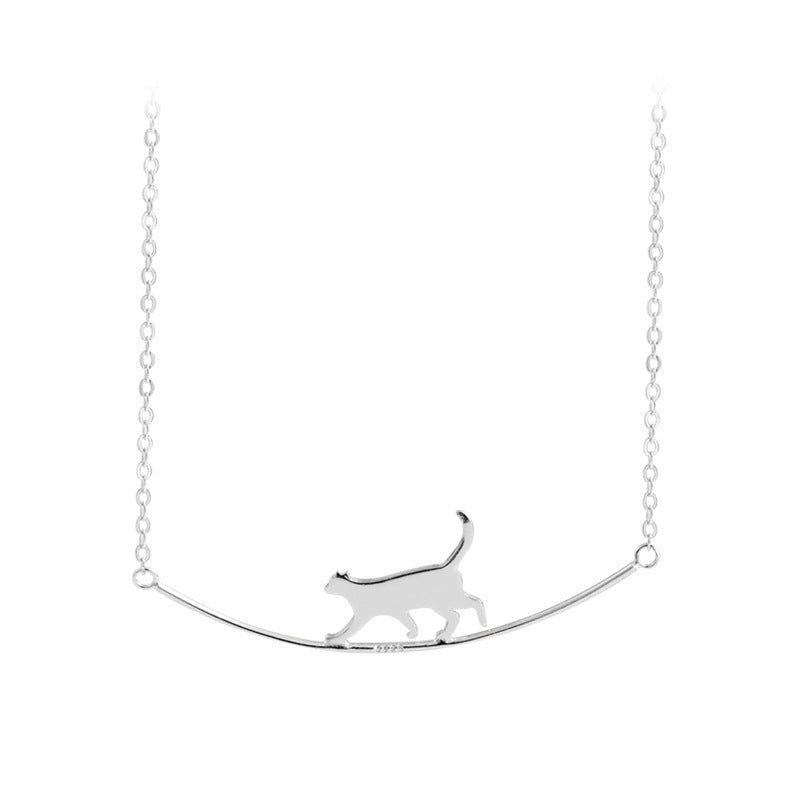 Grimpette – Collier en argent avec petit chat grimpant