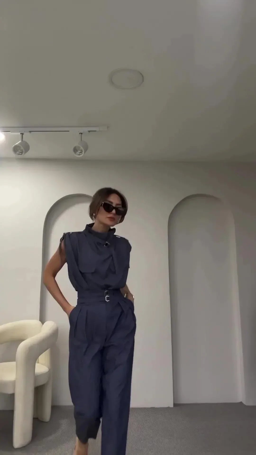 Clotilde – Ensemble blouse et pantalon léger élégant