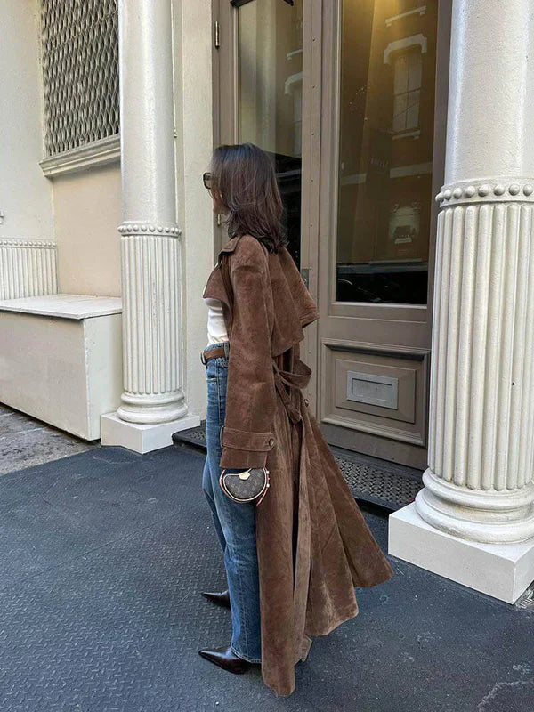 Noémie – Trench-coat en daim élégant