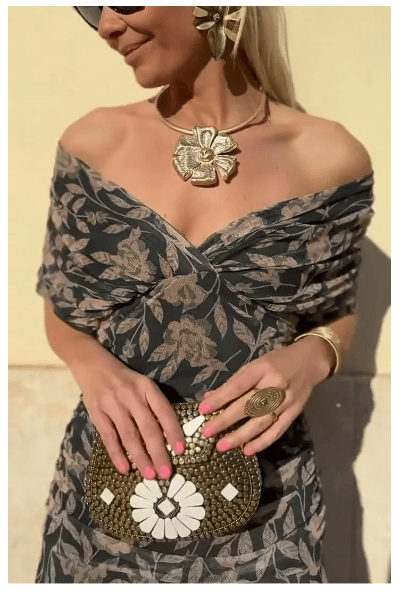 Naomi – Robe longue fluide à motif floral