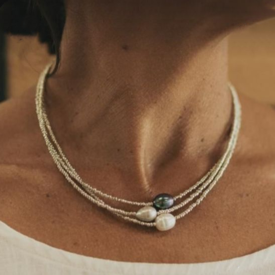 Perlavine – Collier vintage avec perles d’eau douce