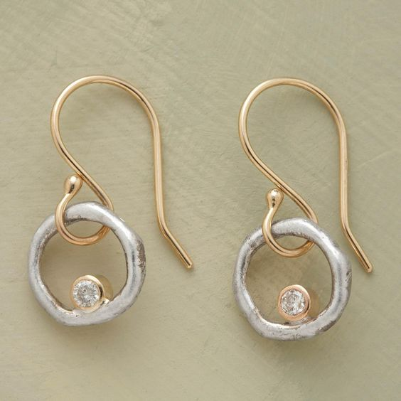 Boucles d'oreilles vintage en or et argent et zircone