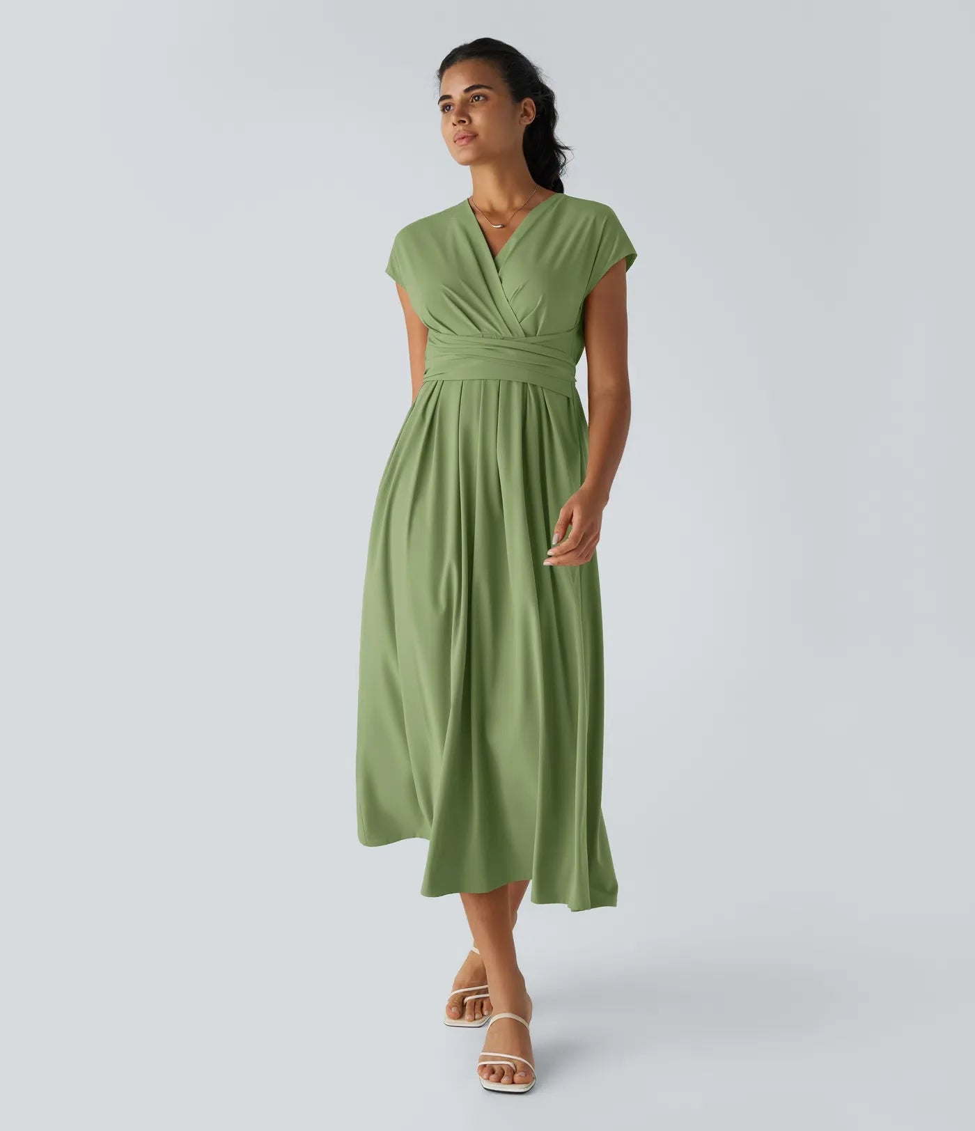Rosavine – Élégante robe portefeuille à taille haute