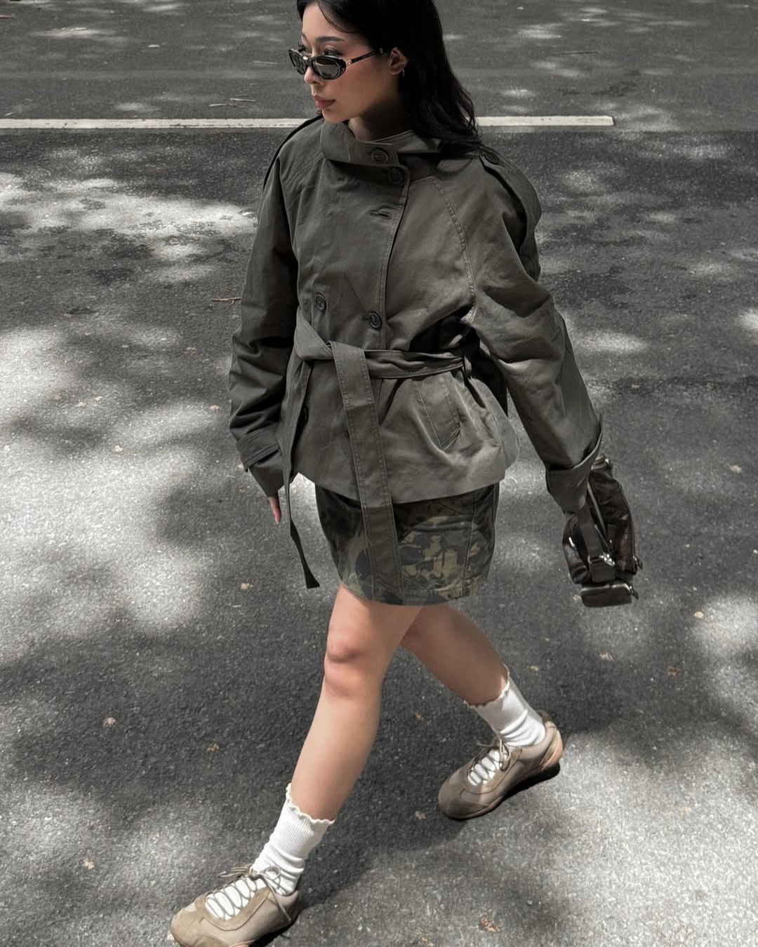 Esther – Trench court élégant
