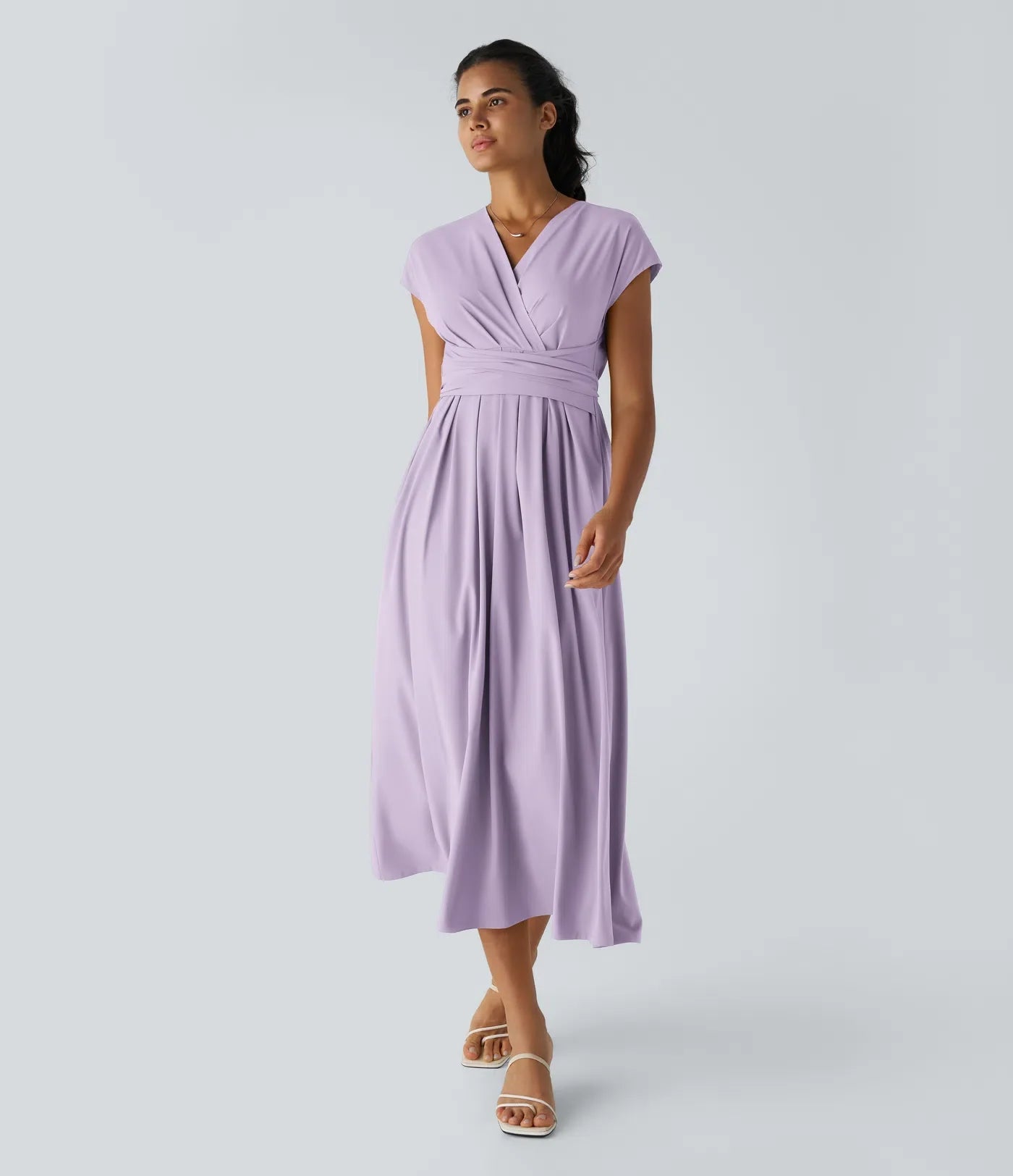 Rosavine – Élégante robe portefeuille à taille haute