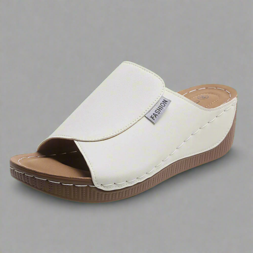 Cléophée - Sandale artisanale avec une semelle confortable