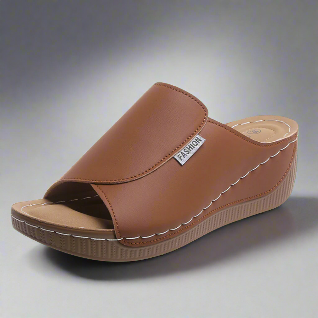 Cléophée - Sandale artisanale avec une semelle confortable