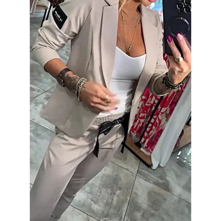 Candice – Ensemble blazer fluide et pantalon décontracté