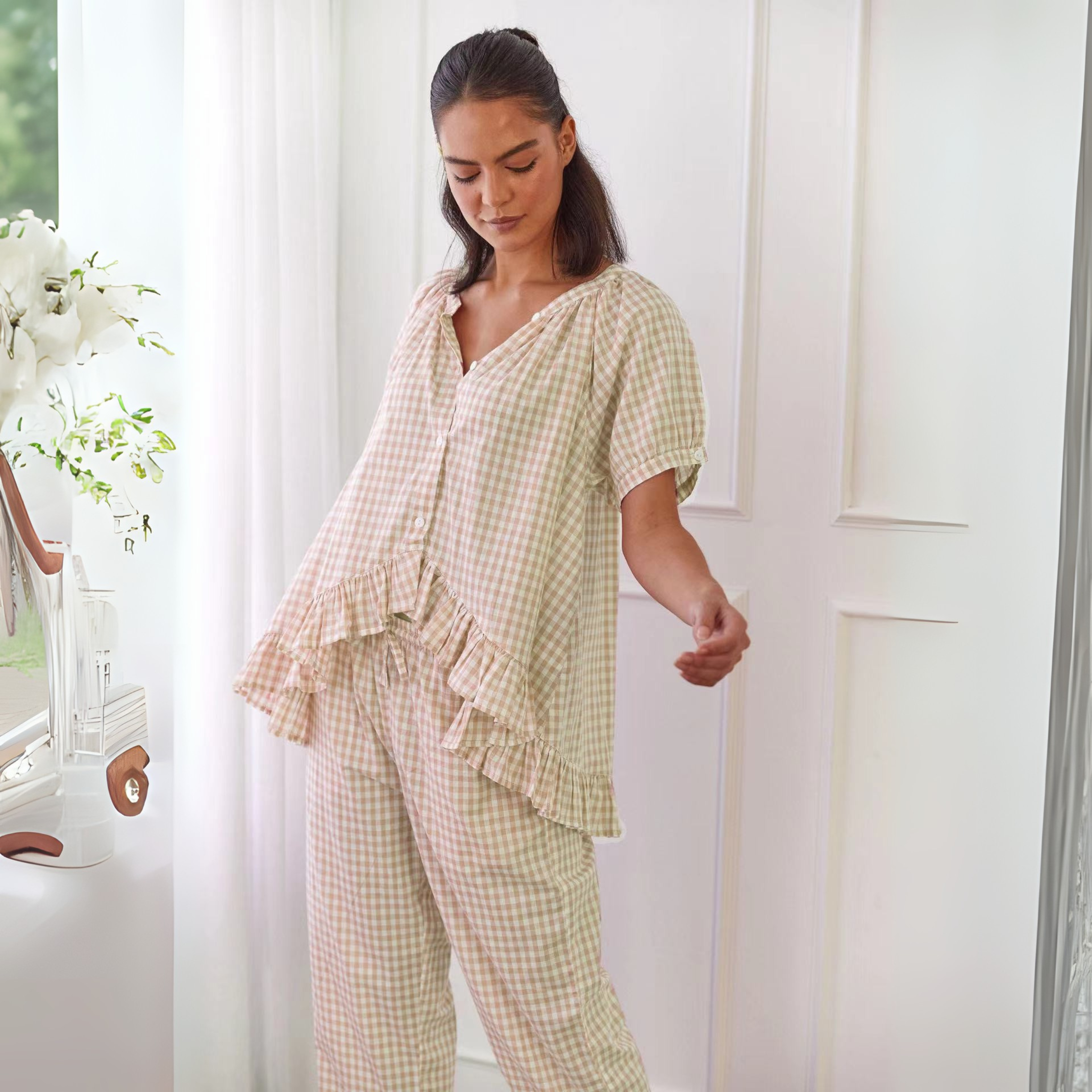 Delia - Ensemble top à manches bouffantes et pantalon à carreaux