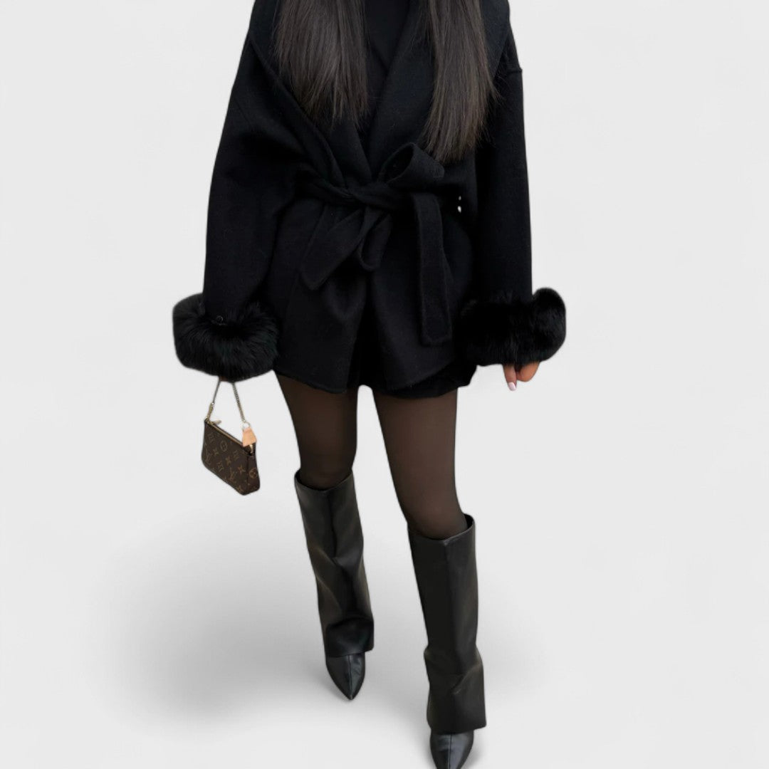 Cerinthe – Manteau en laine avec détails en fausse fourrure