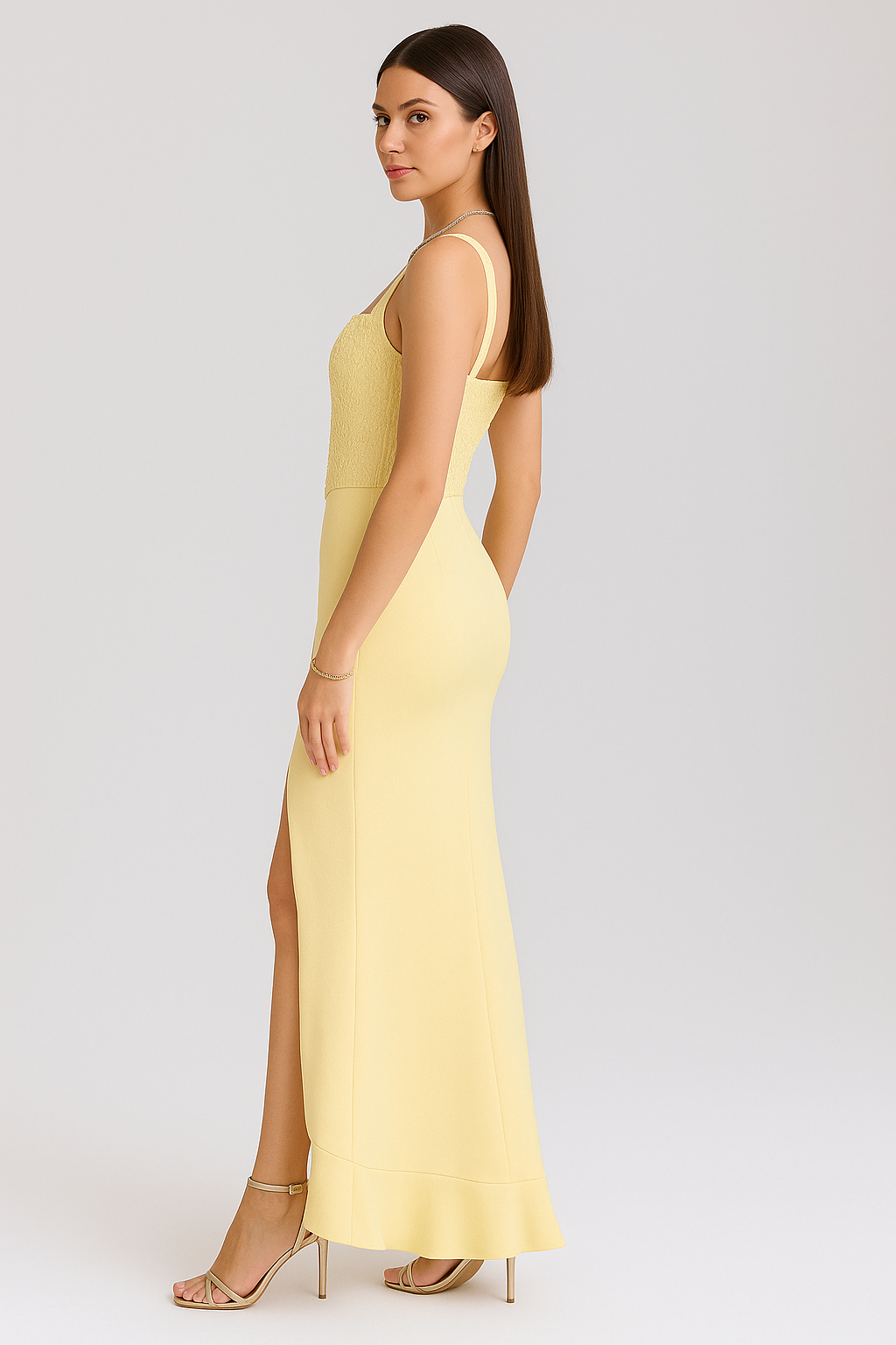Amandine – Robe midi satinée à volants