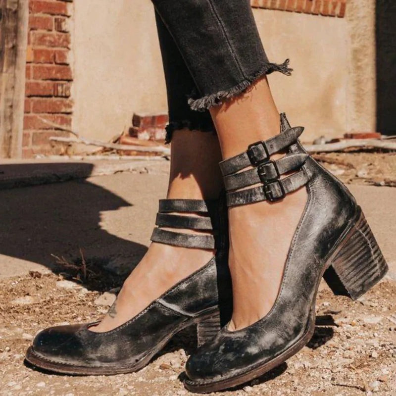 Renée -  Pompes à talons hauts Vintage