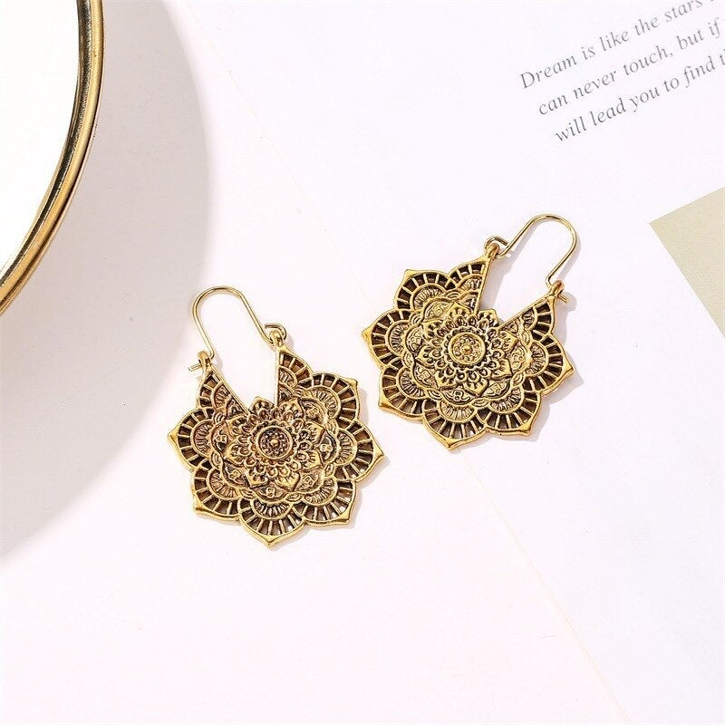 Mandaléïs – Boucles d’oreilles style mandala