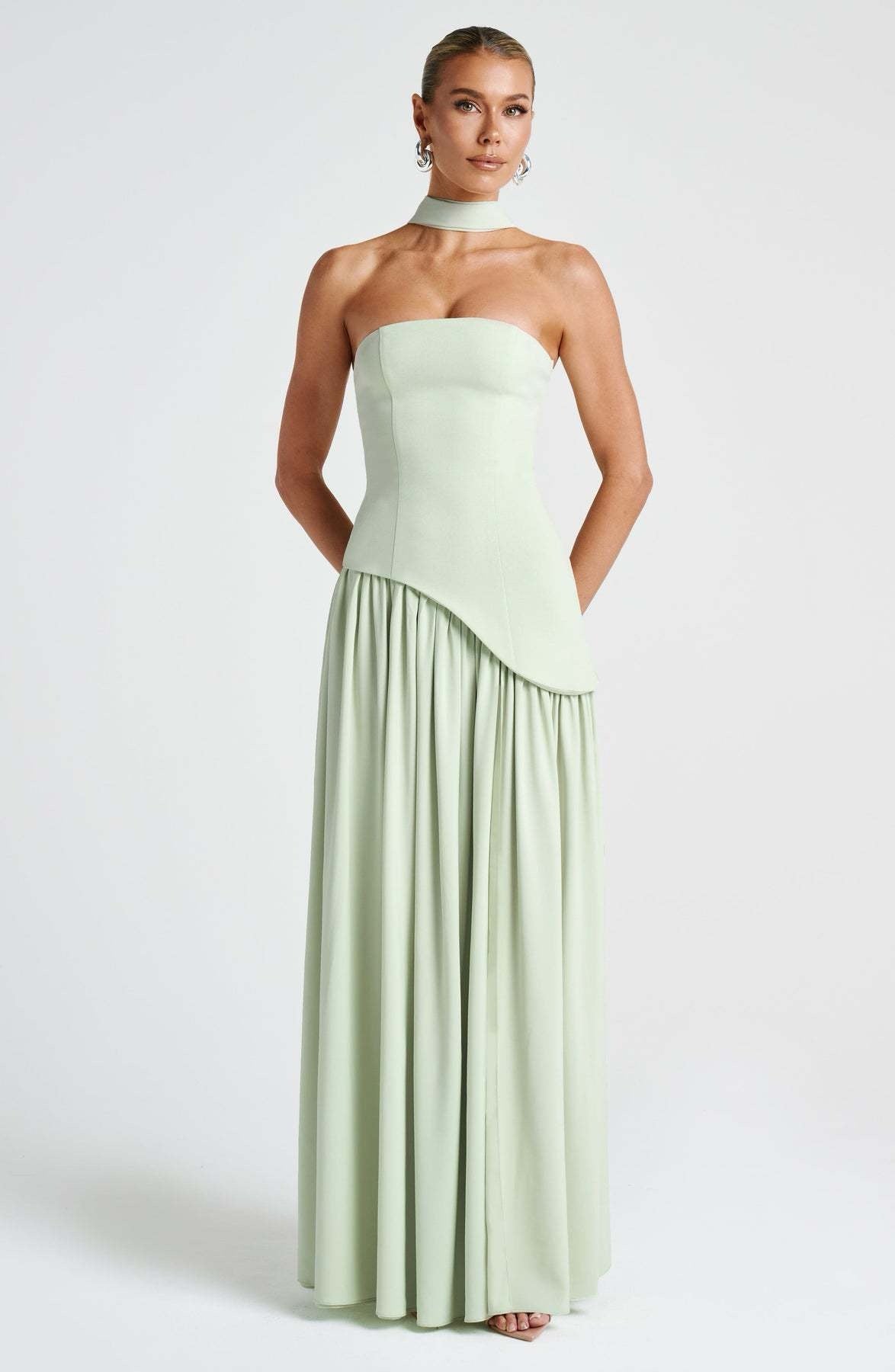 Éléonore – Robe maxi élégante et fluide
