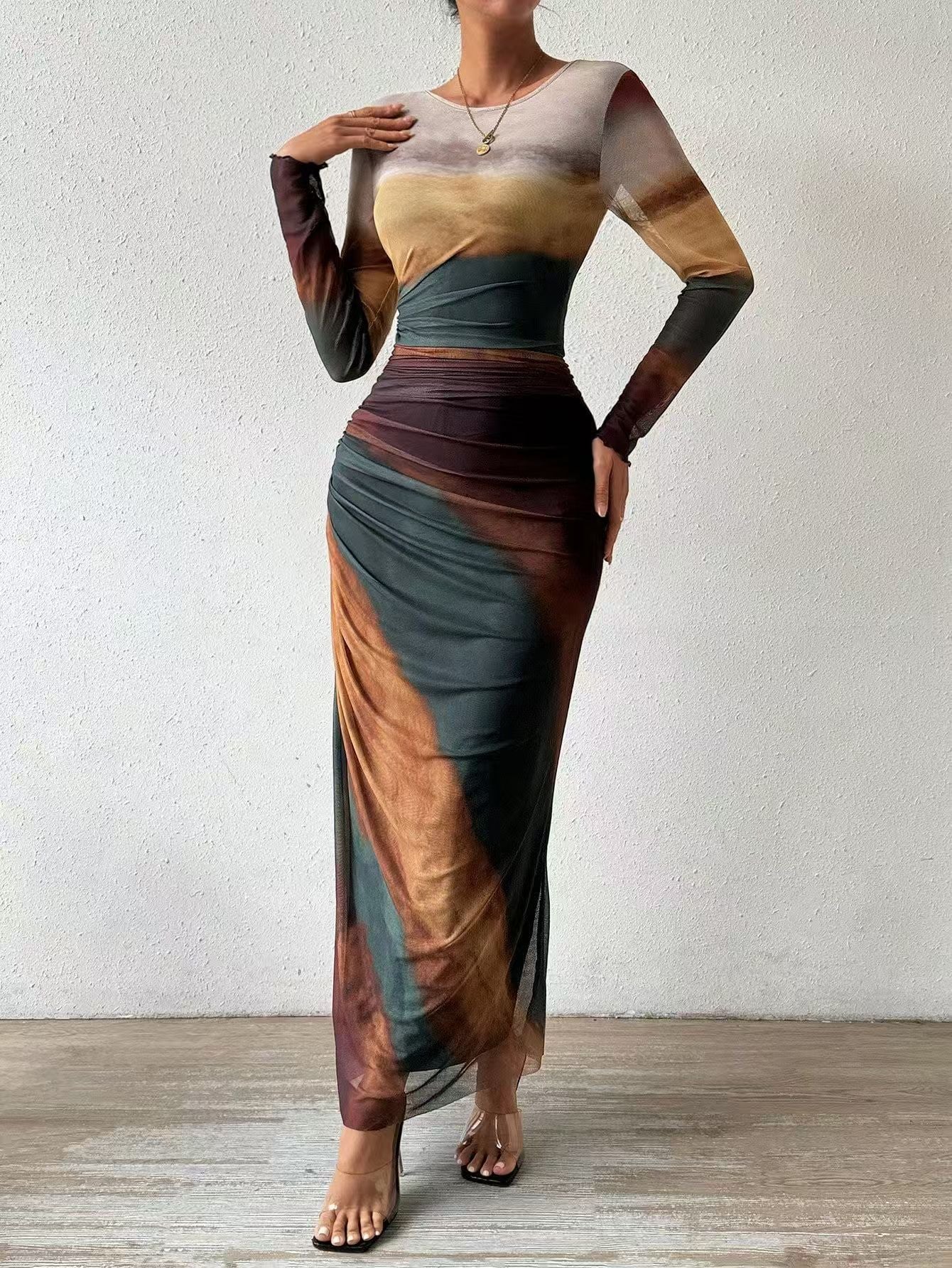 Margot – Robe longue moulante imprimée à manches longues