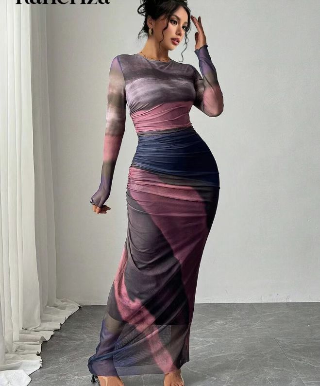 Margot – Robe longue moulante imprimée à manches longues
