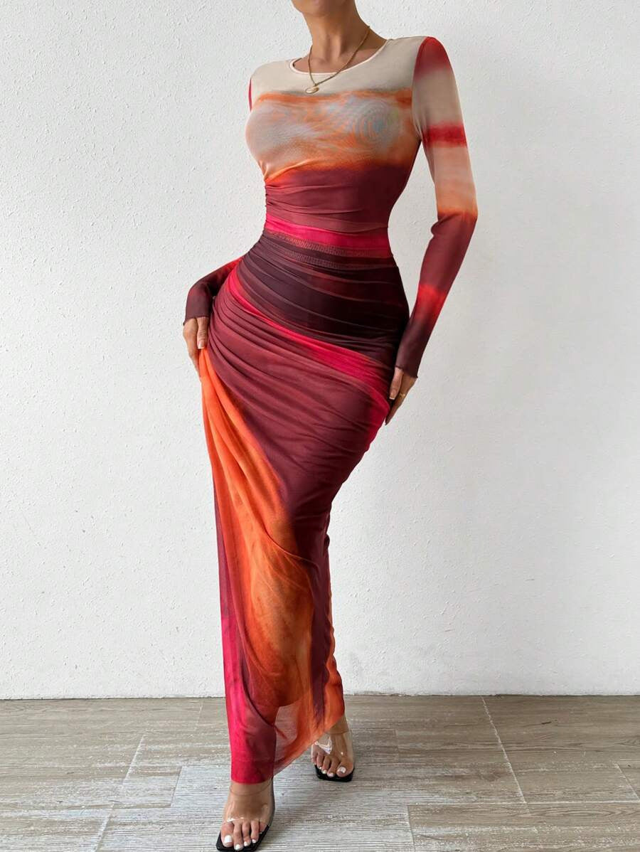 Margot – Robe longue moulante imprimée à manches longues