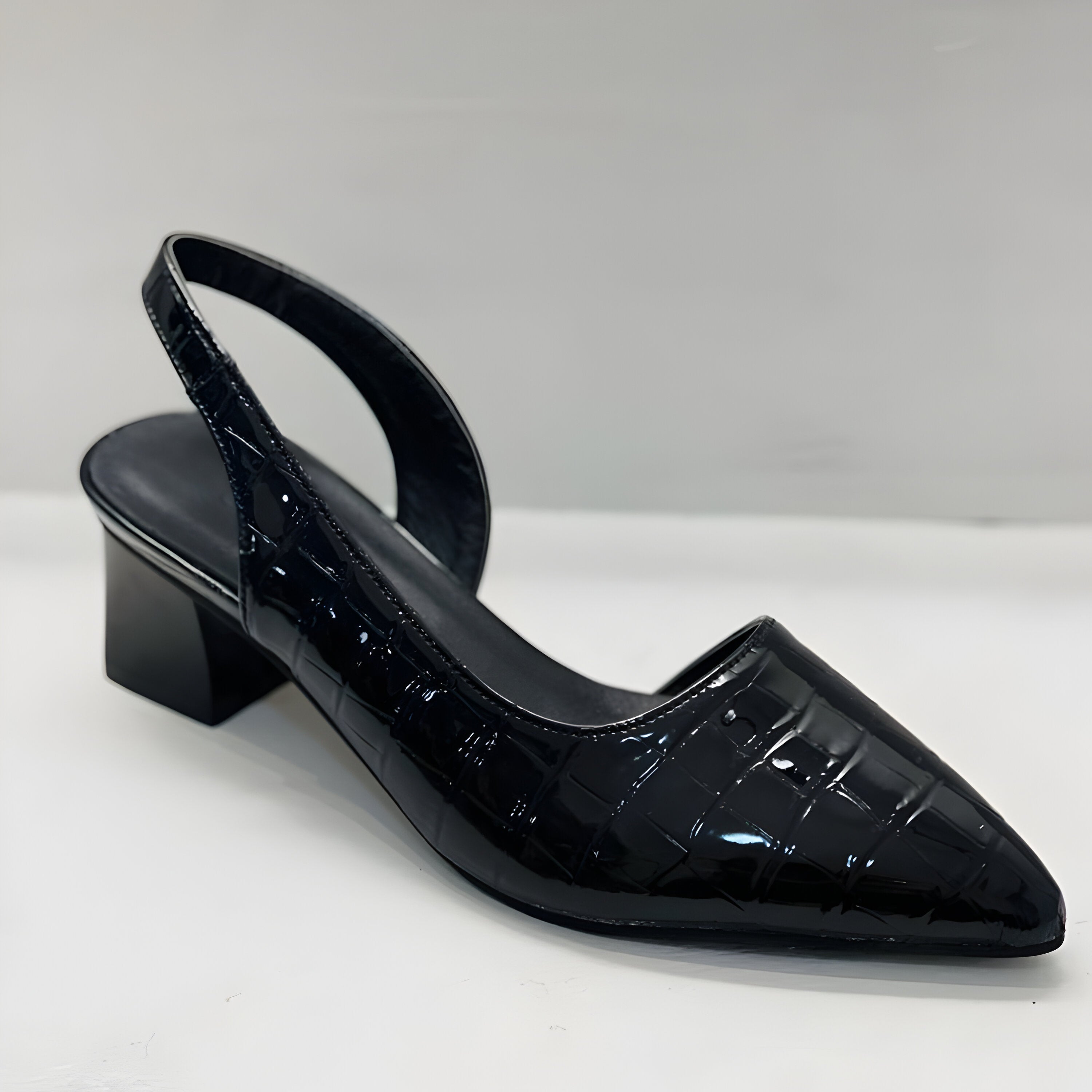 Virginie – Talons orthopédiques élégants et confortables
