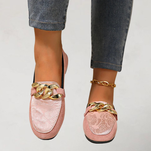 Cassélia - Mocassins élégants avec ornement chaîne