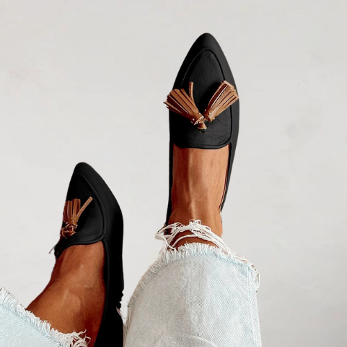 Thaïsine - Mocassins tendance à bout pointu avec ornement géométrique