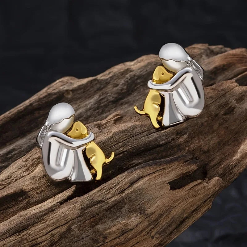 Chanel – Boucles d’oreilles avec icône de chien