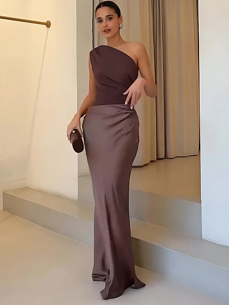 Magdeleine - Robe longue satinée asymétrique