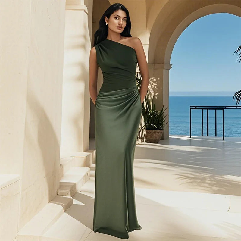Magdeleine - Robe longue satinée asymétrique