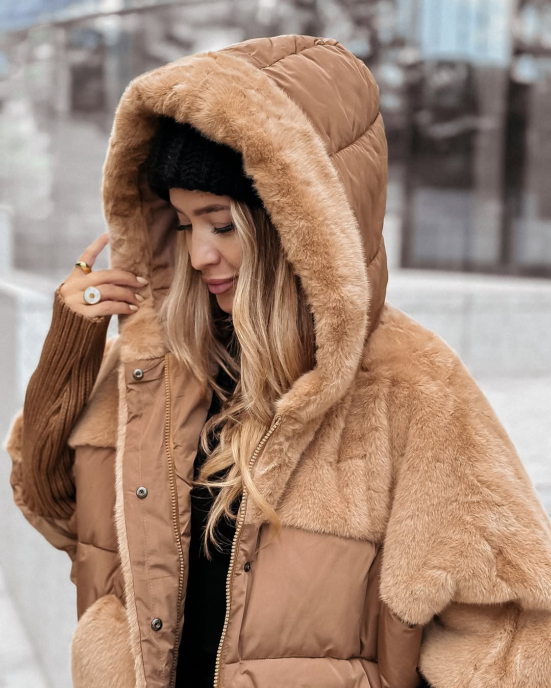Sylvère - Manteau d'hiver avec capuche en fausse fourrure