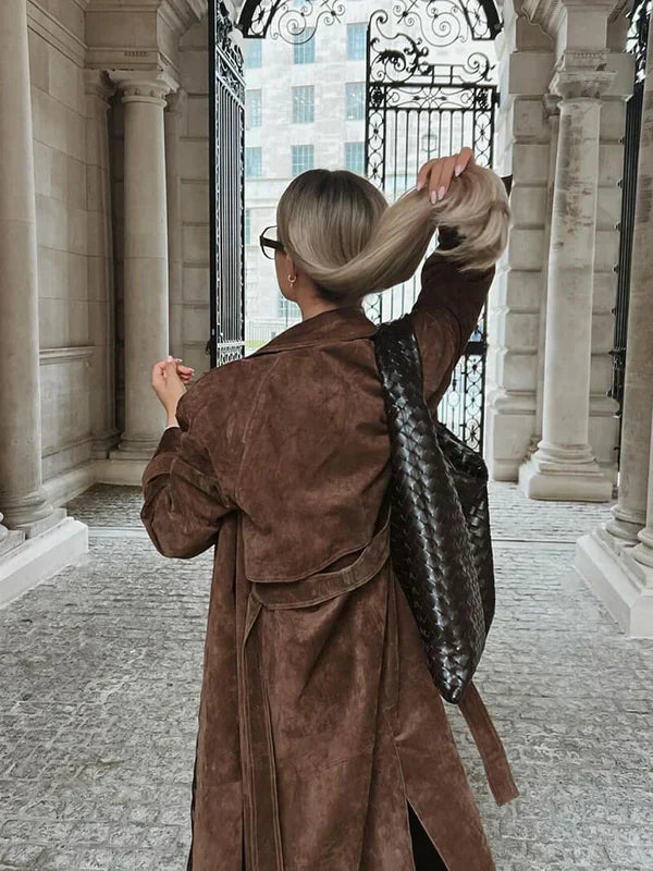 Noémie – Trench-coat en daim élégant
