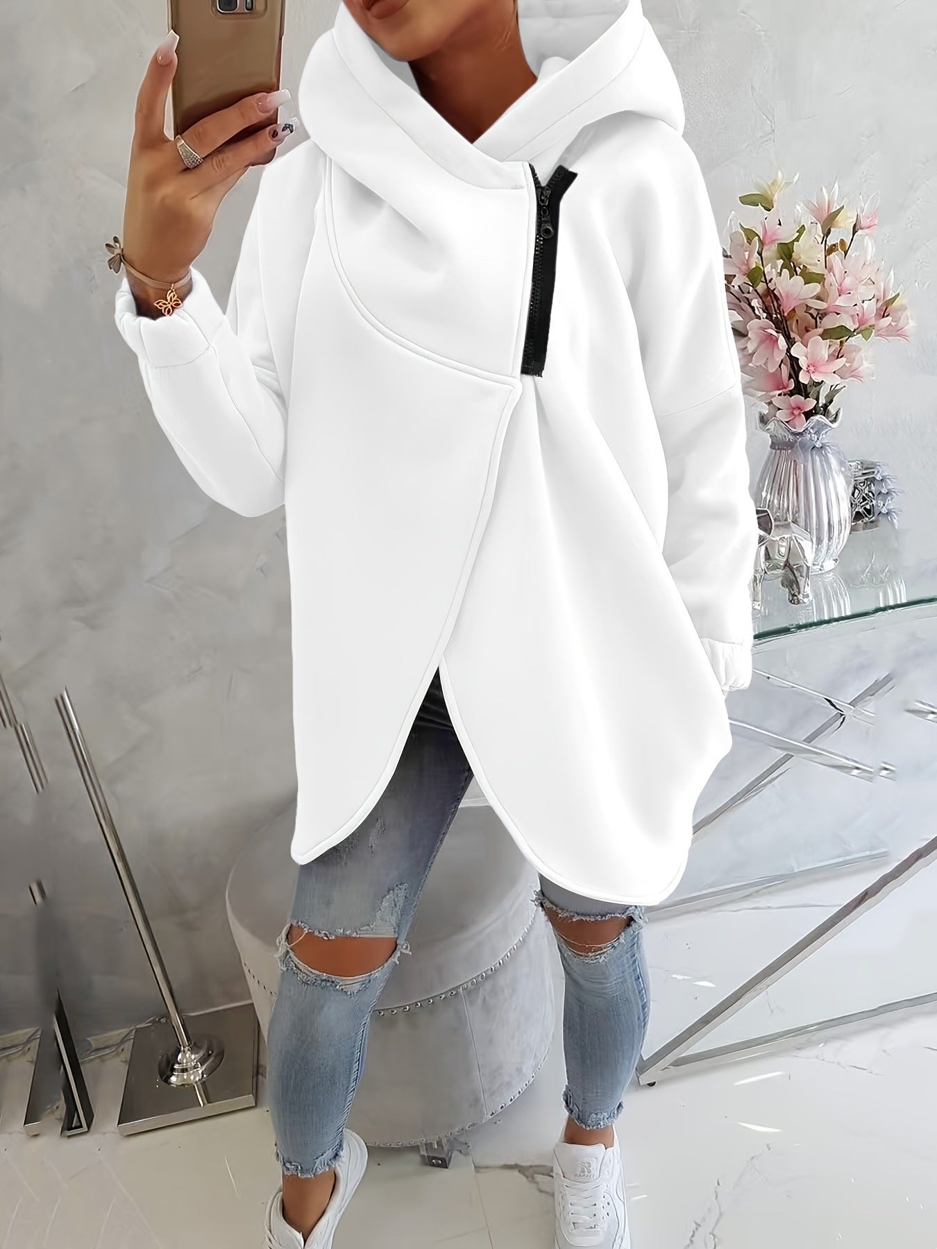 Azura – Sweat à capuche zippé confortable