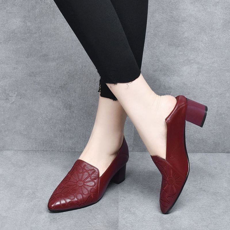 Olène – Escarpins élégants en cuir végan brodé