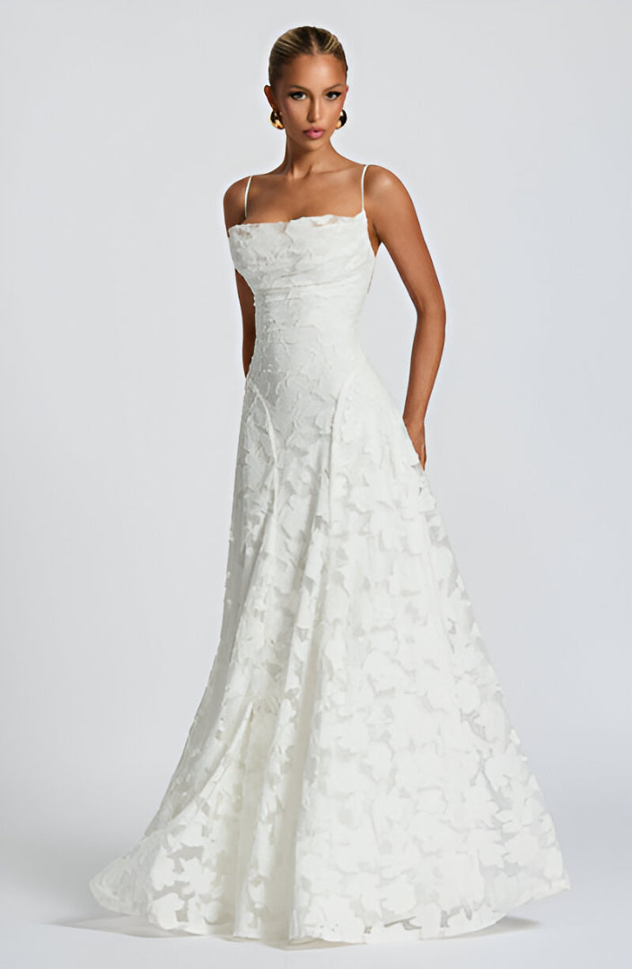 Marthe - Robe longue en dentelle