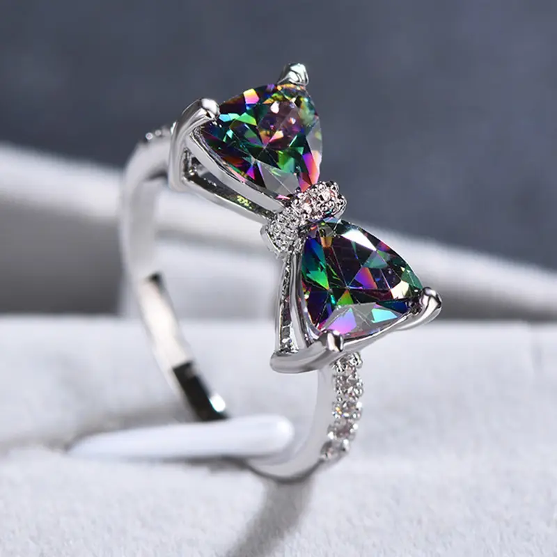 Polyzia – Bague en argent avec pierres de zirconia multicolores