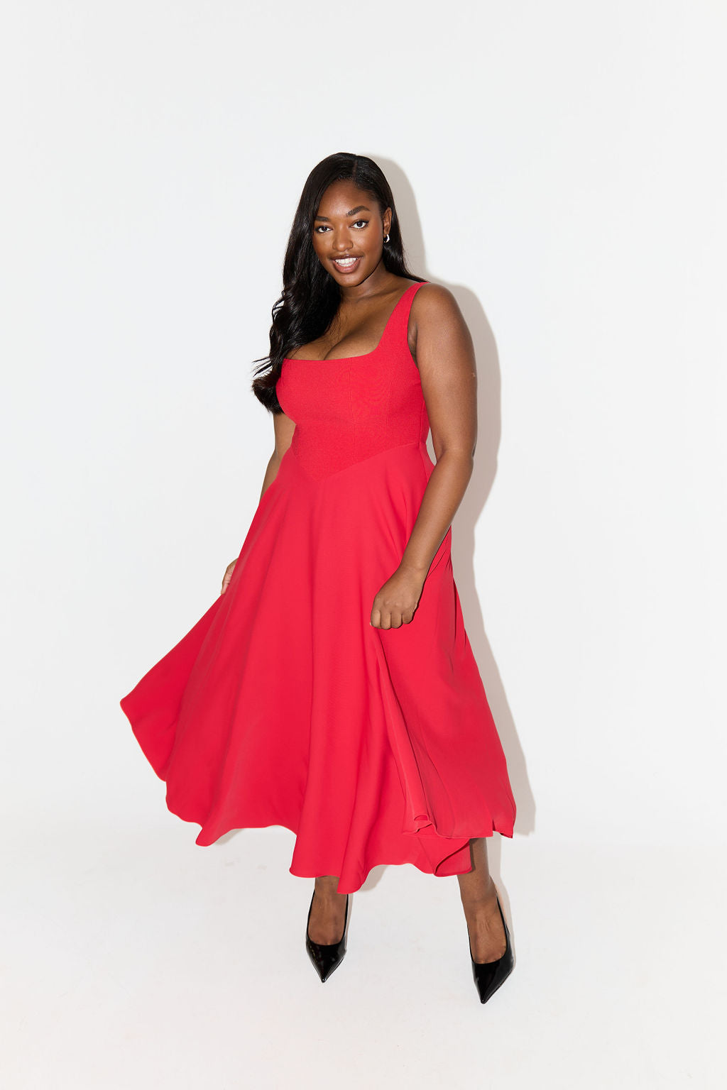 Amélie – Robe midi fluide et élégante