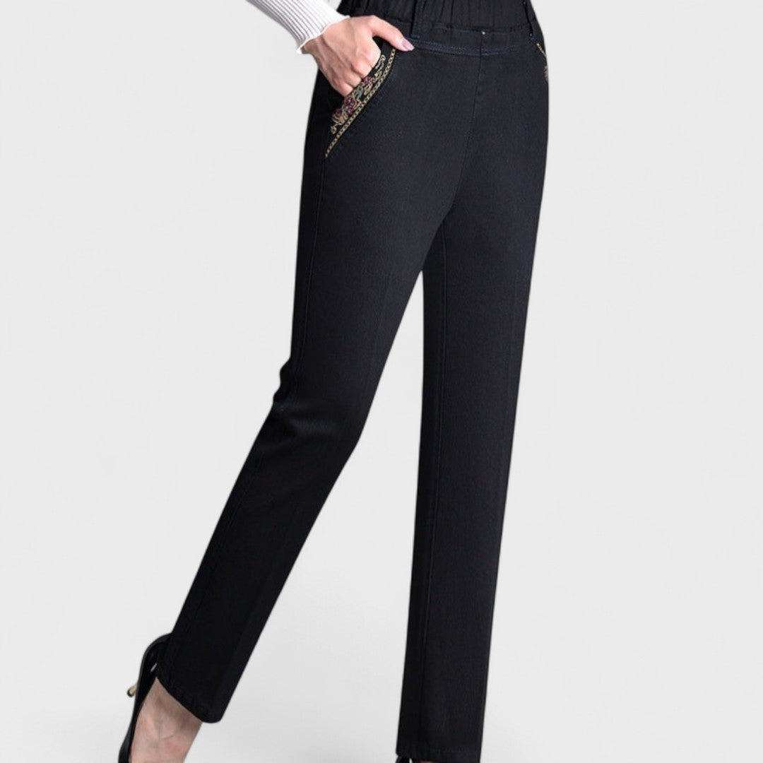 Colombe – Jean femme à poches latérales et taille élastique